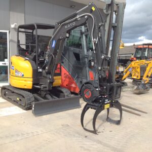 MINIESCAVATORE KATO HD27V5